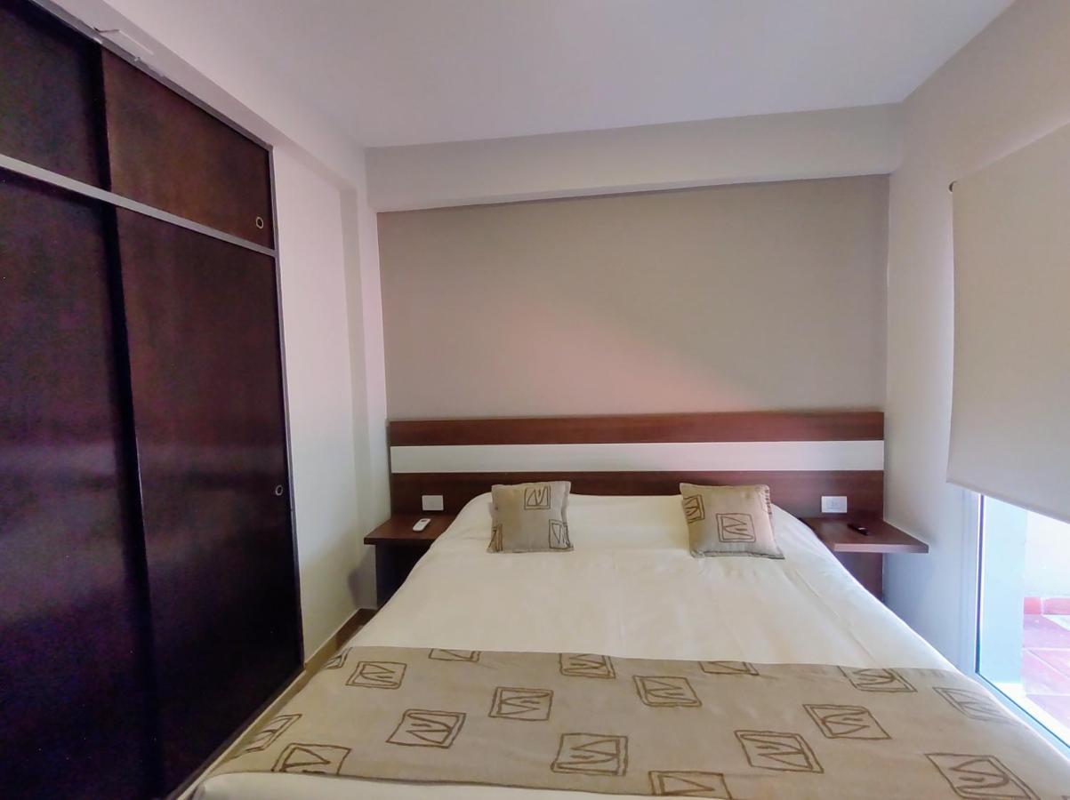 Urquiza Suites Salta Buitenkant foto