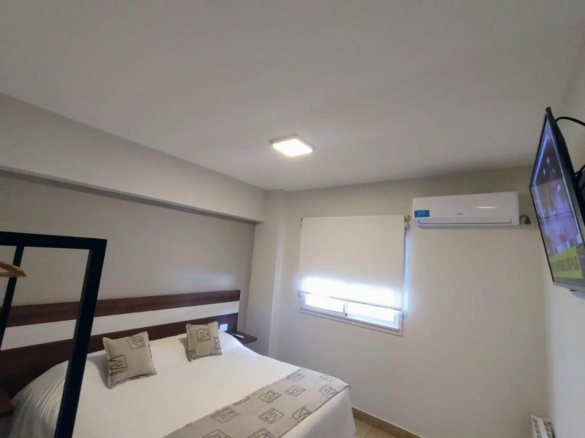 Urquiza Suites Salta Buitenkant foto